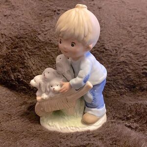 Homco vintage ceramic boy & wheelbarrow with 4 poppies figurine #1402 sz 4.5”H